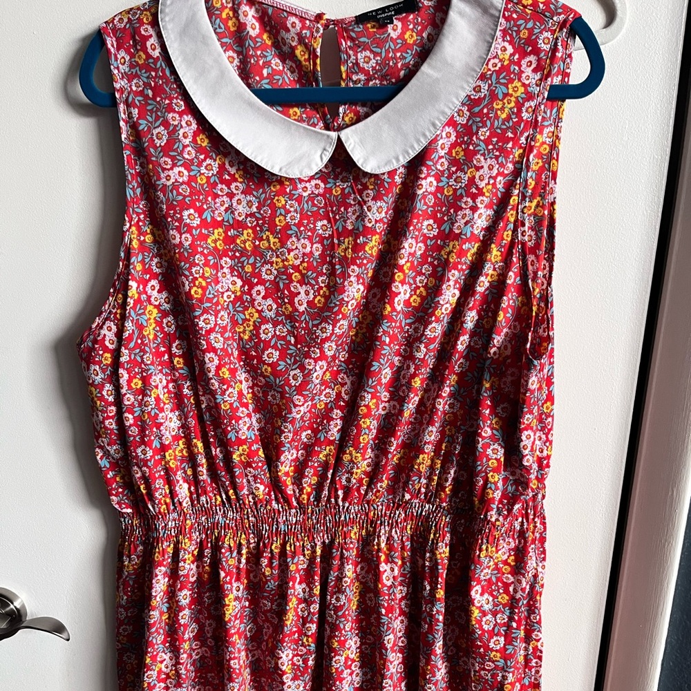 New Look Inspire Peter Pan collar floral dress
